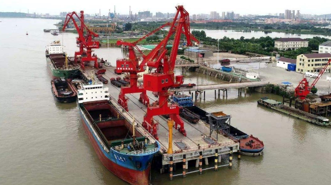 兴化概述露天料场港口封闭问题的实行方法